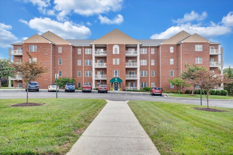 4448  Pheasant Ridge Rd #206