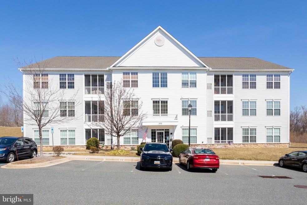 302 Lothian Way unit 303, Abingdon, MD 21009 - photo 1
