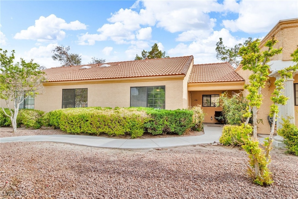 2851 S Valley View Blvd unit 1098, Las Vegas, NV 89102 - photo 1