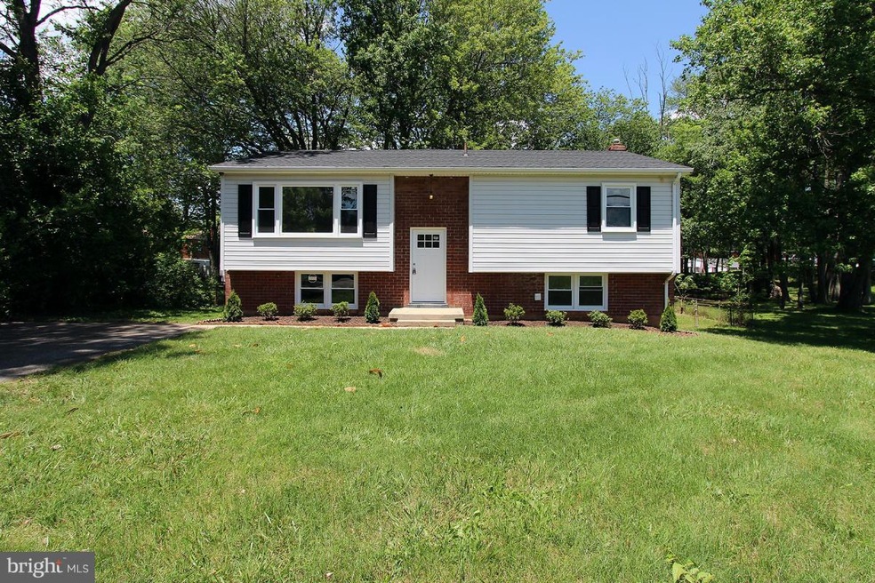 9311 Piscataway Rd, Clinton, MD 20735 - photo 1