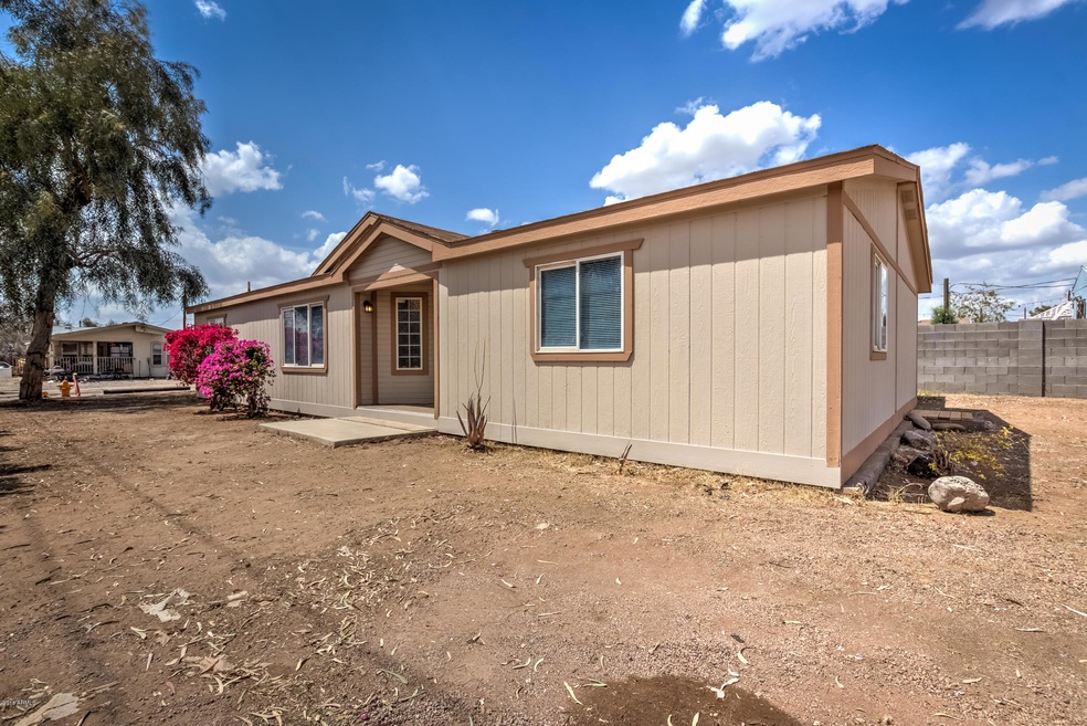549 S 99th Pl-4