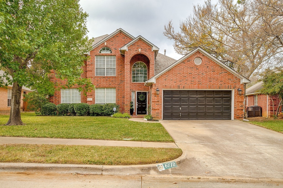 6112 Fannin Dr, Arlington, TX 76001 - photo 1