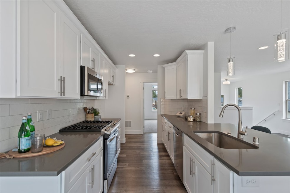 16535 N Columbus St, Spokane, WA 99208 - photo 1