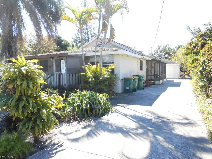 1290 Highlands Dr, Naples, FL 34103 - photo 1