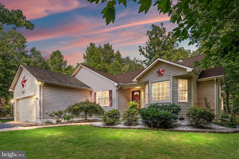 241 Washington St, Locust Grove, VA 22508 - photo 1