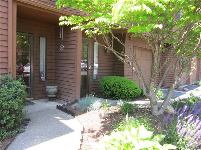 24 Aspen Ct unit 110, Nanuet, NY 10954 - photo 1