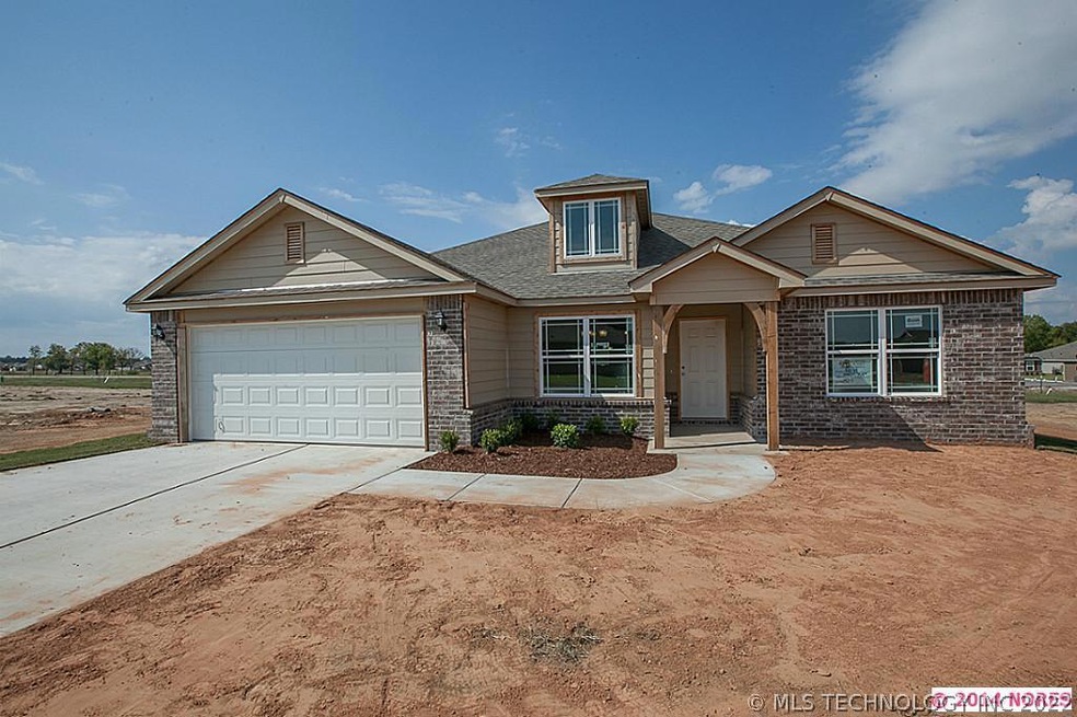 8992 S 254th East Ave, Broken Arrow, OK 74014 - photo 1