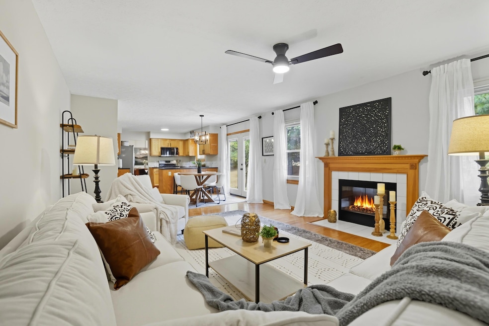 Under Contract $449,500