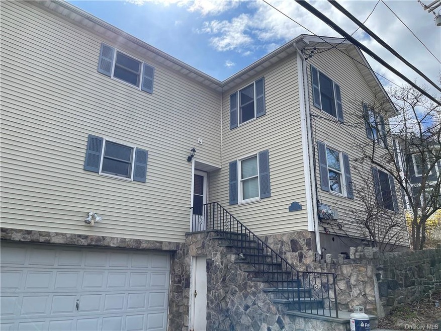 41 High St unit Right, West Harrison, NY 10604 - photo 1