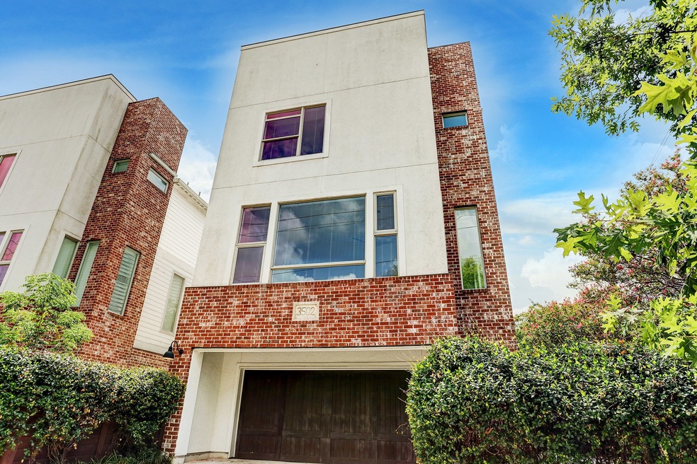 3502 Yupon St, Houston, TX 77006 - photo 1