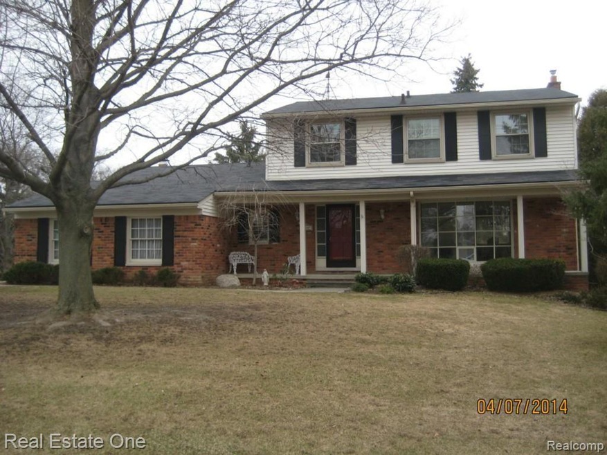 23109 Meadowbrook Rd., Novi