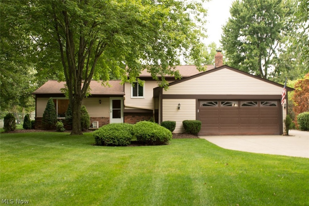 8780 Usher Rd, Olmsted Falls, OH 44138 - photo 1