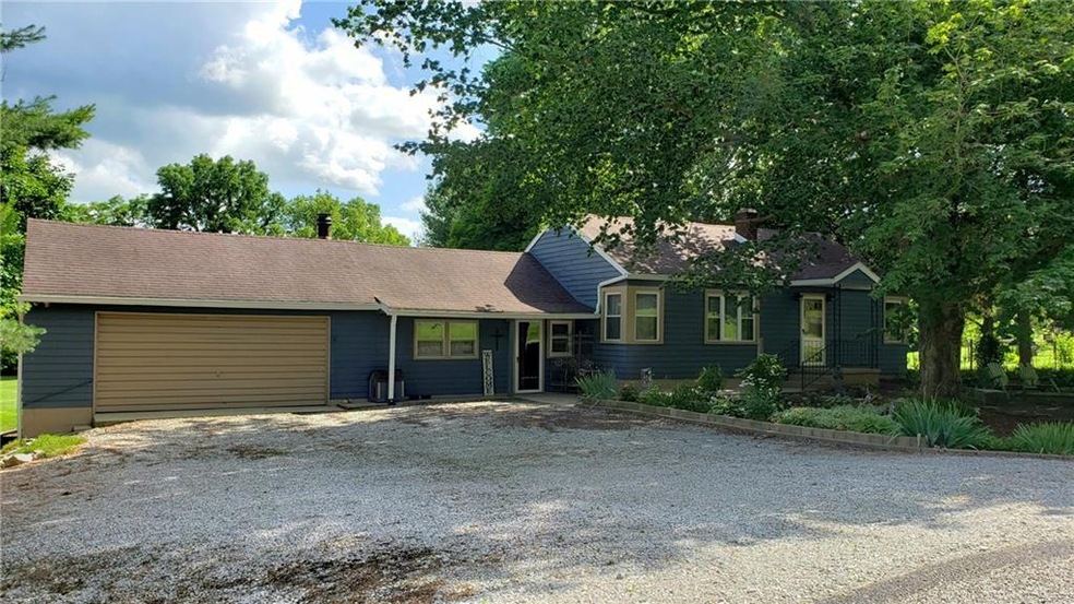 759 W Henry Rd, Thorntown, IN 46071 - photo 1