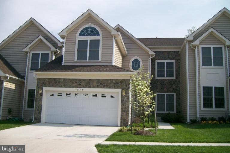 25128 Fortitude Terrace, Chantilly, VA 20152 - photo 1