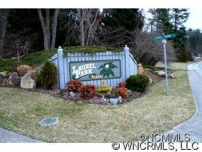 Entrance to Laurel Park Place
