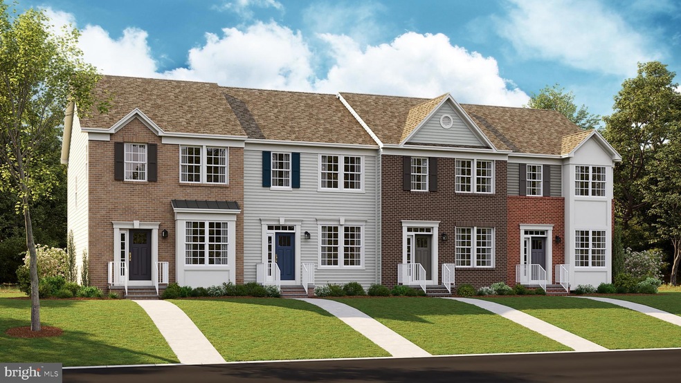 2405 Woodlands Rd, Woodlawn, MD 21244 - photo 1