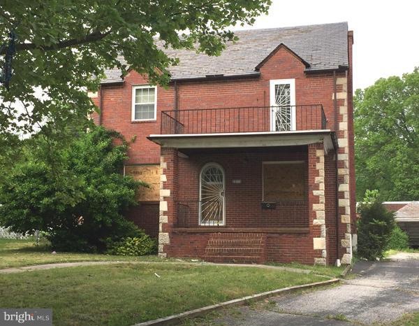 2513 E Strathmore Ave, Baltimore, MD 21214 - photo 1