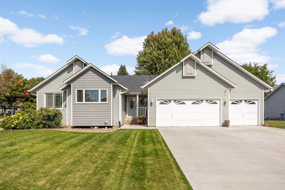 13796 55th St N, Stillwater, MN 55082 - photo 1