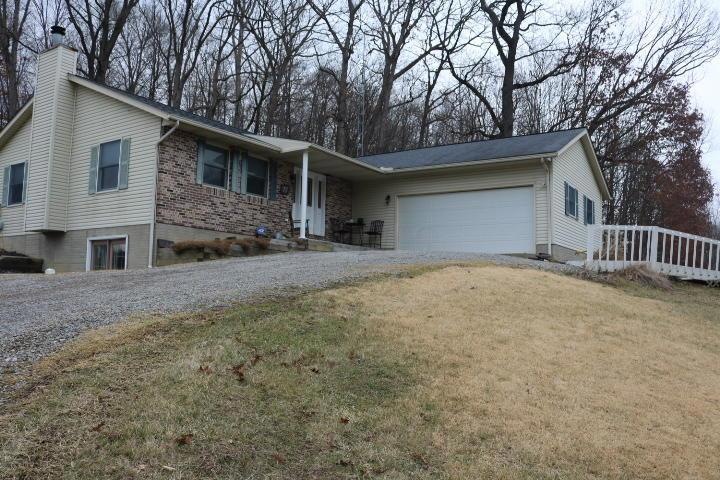 3030 Apple Valley Dr, Howard, OH 43028 - photo 1