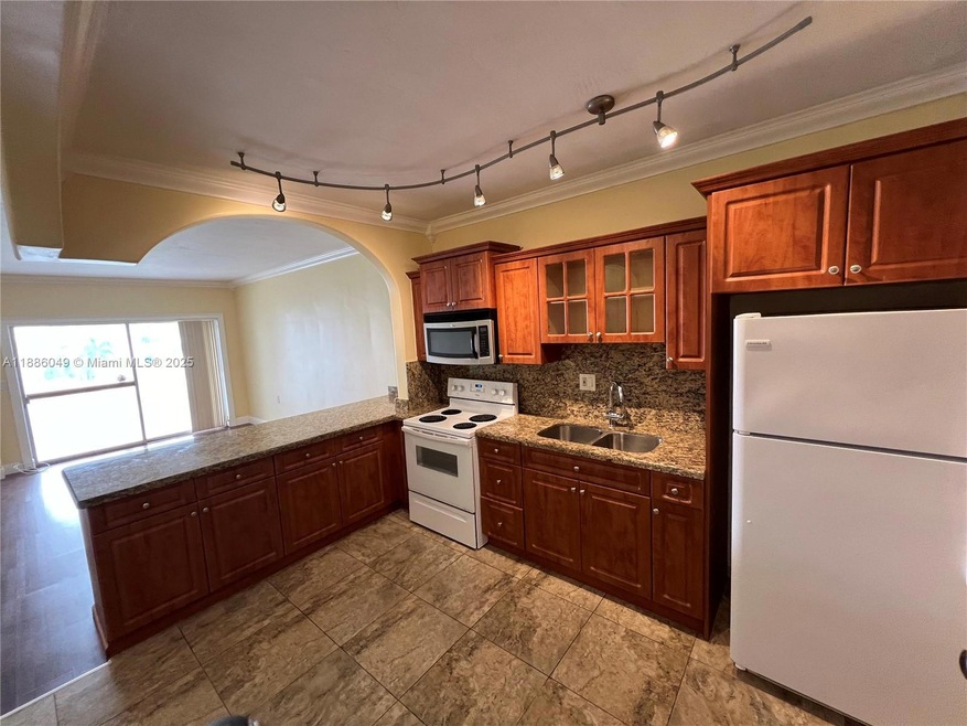 For Rent $1,600/month