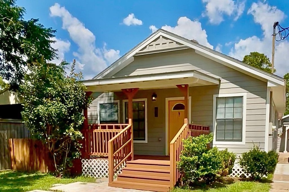 Welcome to 410 B McPhail! Please make note that pending time of day/weather, the exterior color of the property may appear slightly darker or lighter than shown in photos.