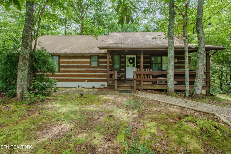 3161 Stepping Stone Dr, Sevierville, TN 37862 - photo 1