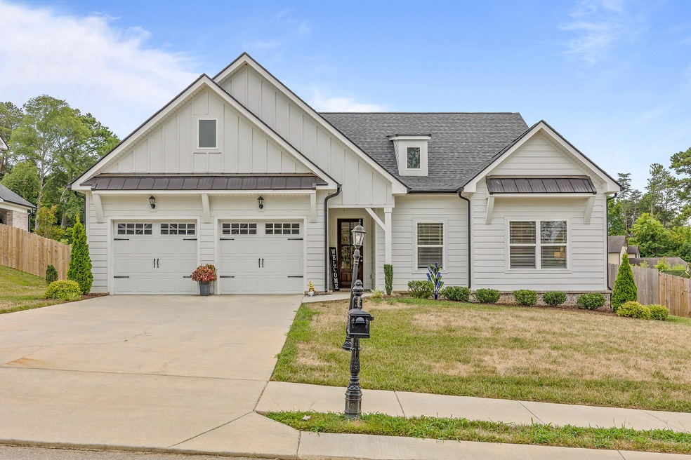 6433 Satjanon Dr, Ooltewah, TN 37363 - photo 1