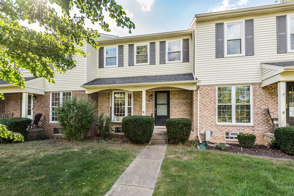 3300 Alpine Dr unit 10, Ann Arbor, MI 48108 - photo 1