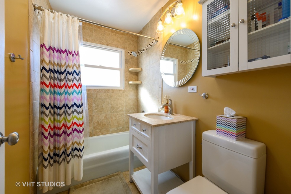 1422 E Lowden Ave, Wheaton, IL 60189 - photo 1