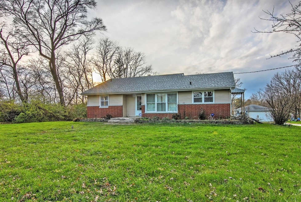 8600 Burr St, Crown Point, IN 46307 - photo 1