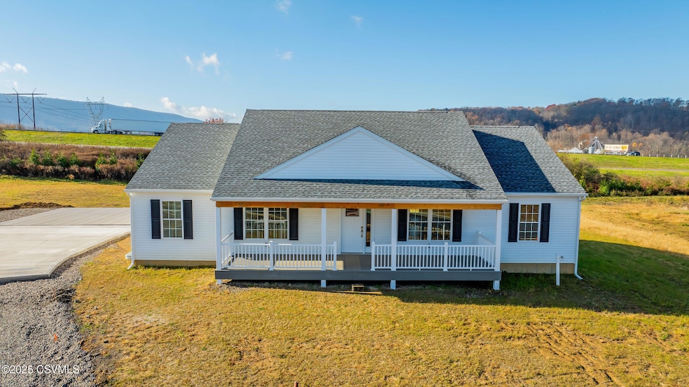 30 Maple St, Nescopeck, PA 18635 - photo 1