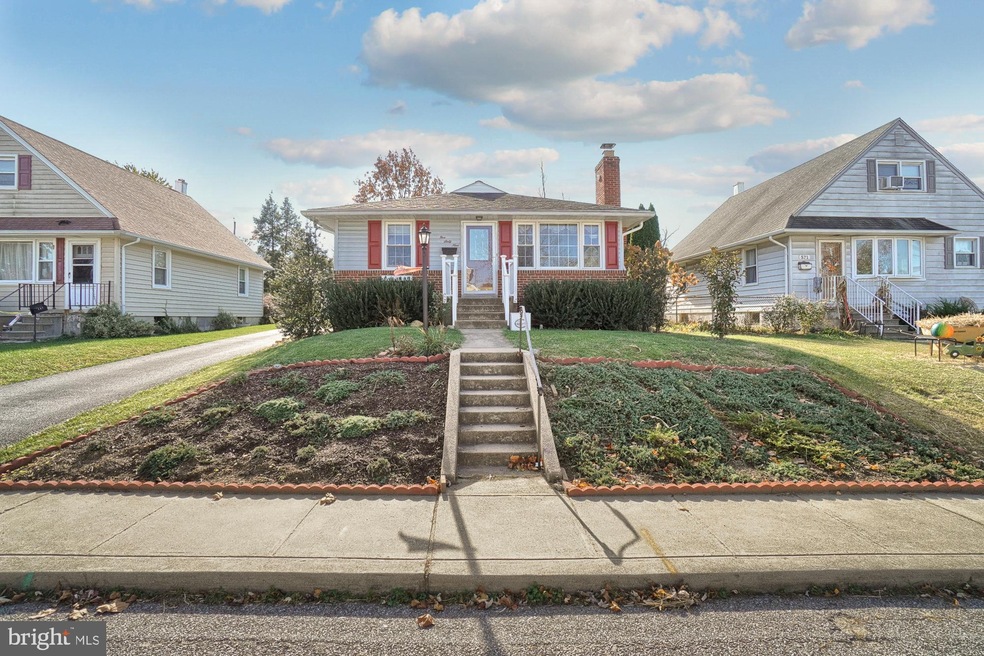 569 Shipley Rd, Linthicum Heights, MD 21090 - photo 1