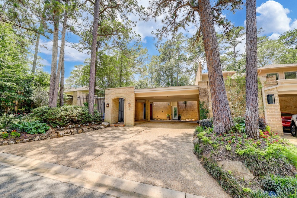 13 Bayou Shadows St, Houston, TX 77024 - photo 1