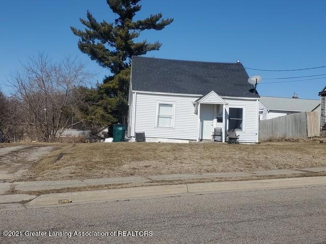 324 E Thomas Ext