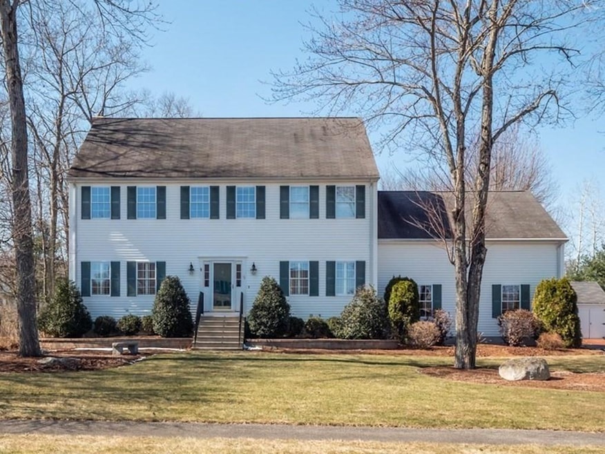 12 Empire Dr, Franklin, MA 02038 - photo 1