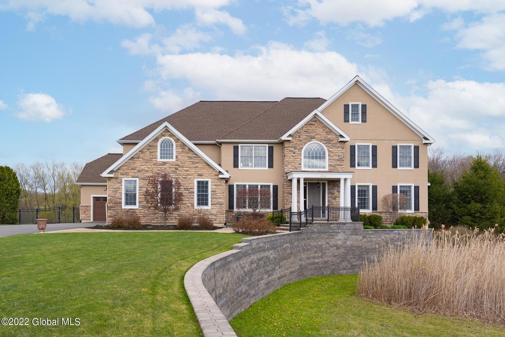 1014 Catherines Woods Dr Niskayuna NY ml