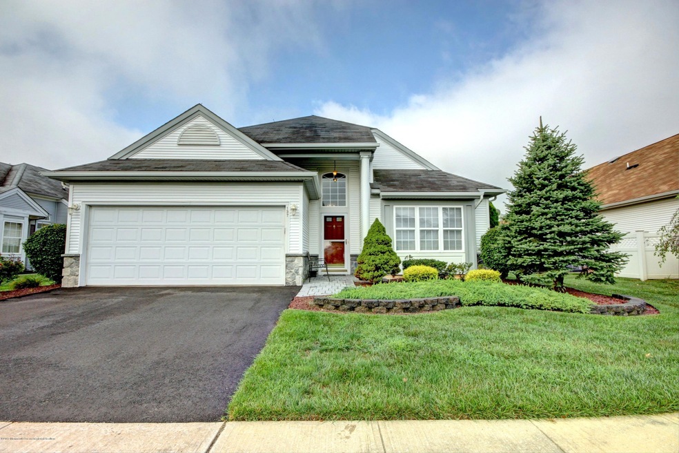 137 Eleanor Rd, Manchester, NJ 08759 - photo 1