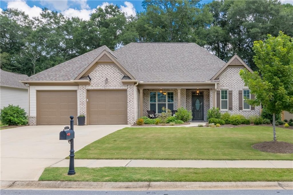 477 Butterfly Ln, Braselton, GA 30517 - photo 1