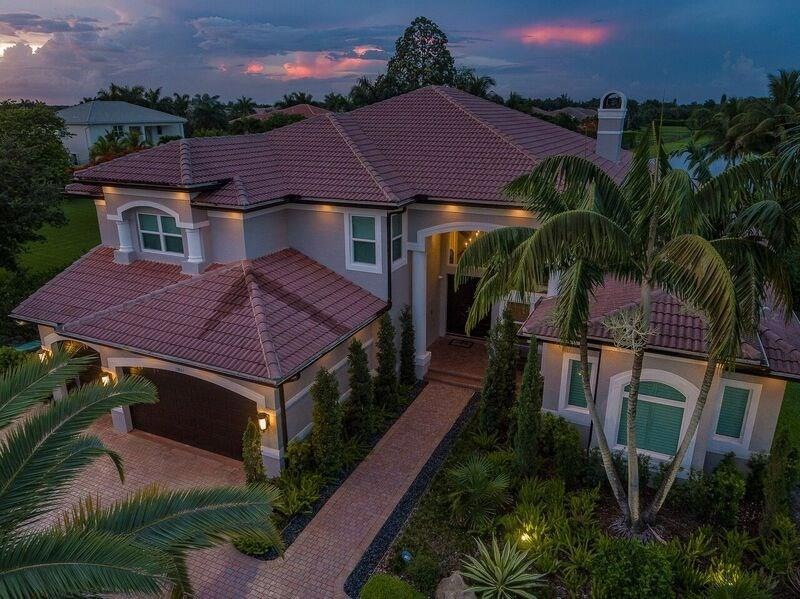 10867 Garden Ridge Ct, Davie, FL 33328 - photo 1