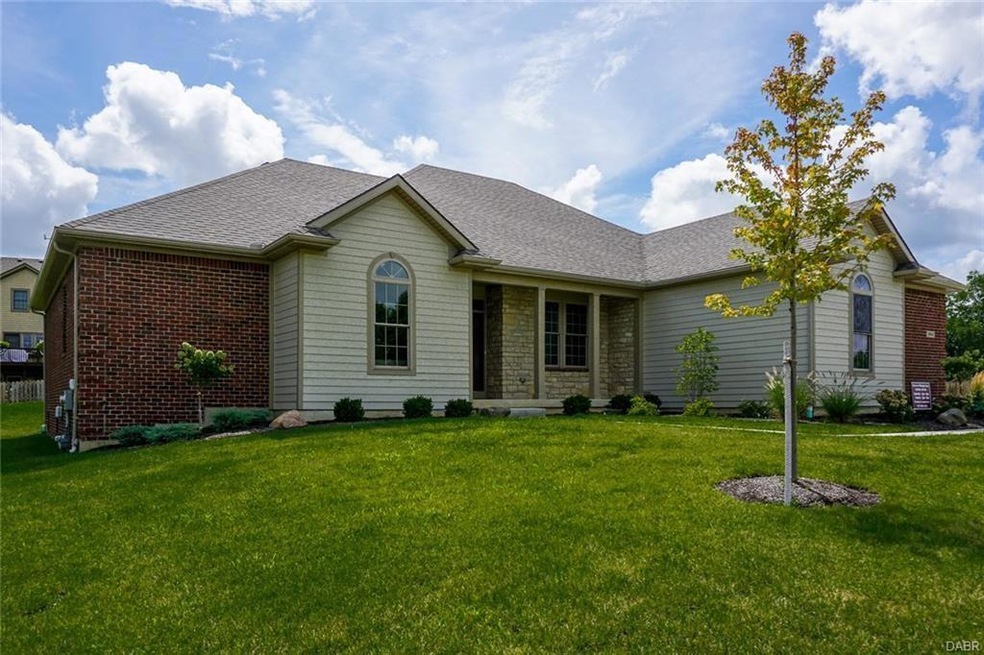 884 Foxfire Trail, Vandalia, OH 45377 - photo 1