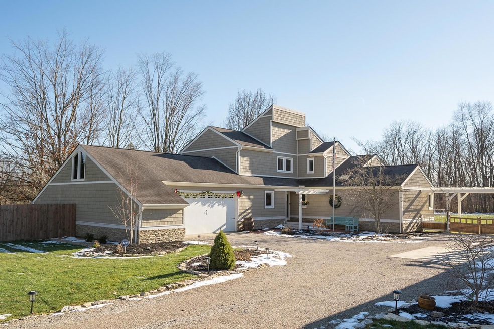 7100 Cook Rd, Powell, OH 43065 - photo 1