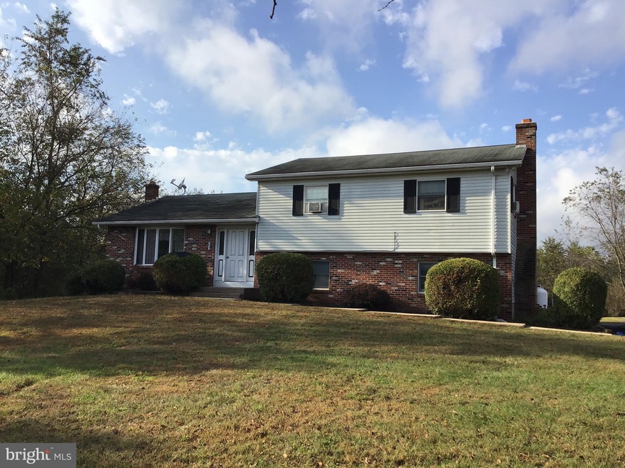 20 Zehner Ln, Orwigsburg, PA 17961 - photo 1