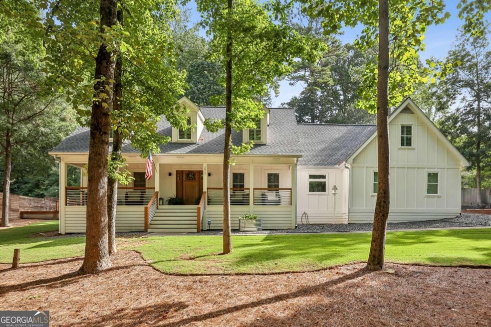 Welcome Home! Walk right into Downtown Alpharetta.