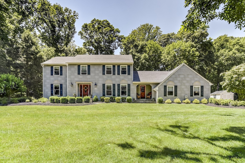 32 Rambling Brook Dr, Holmdel, NJ 07733 - photo 1