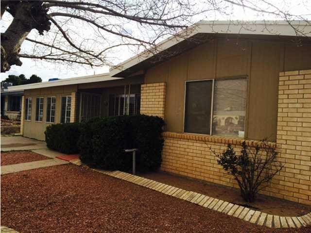 Front side view, easy maintenance landsc