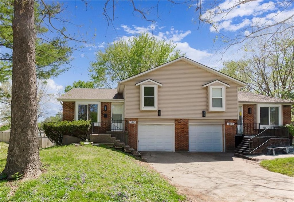 12913 W 92nd Place, Lenexa, KS 66215 - photo 1