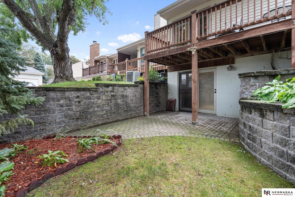 759 N 130th Plaza unit 2B3, Omaha, NE 68154 - photo 1