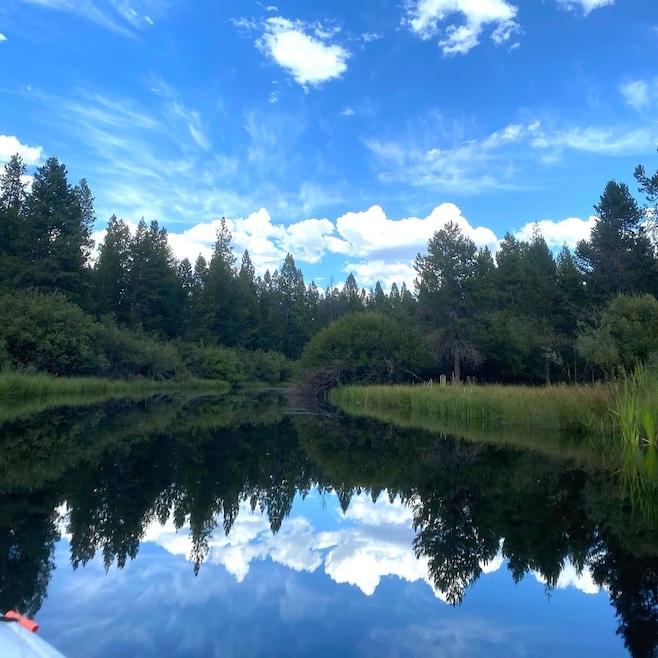 17191 Island Loop Way Bend, OR 97707
