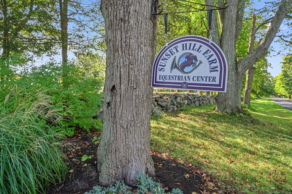 160 Sunset Hill Rd, Redding, CT 06896 - photo 1