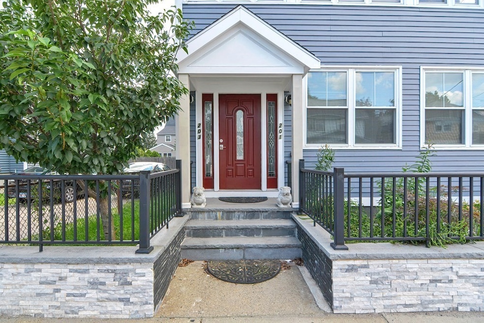 Sold $1,250,000 • Co-Listing Agent